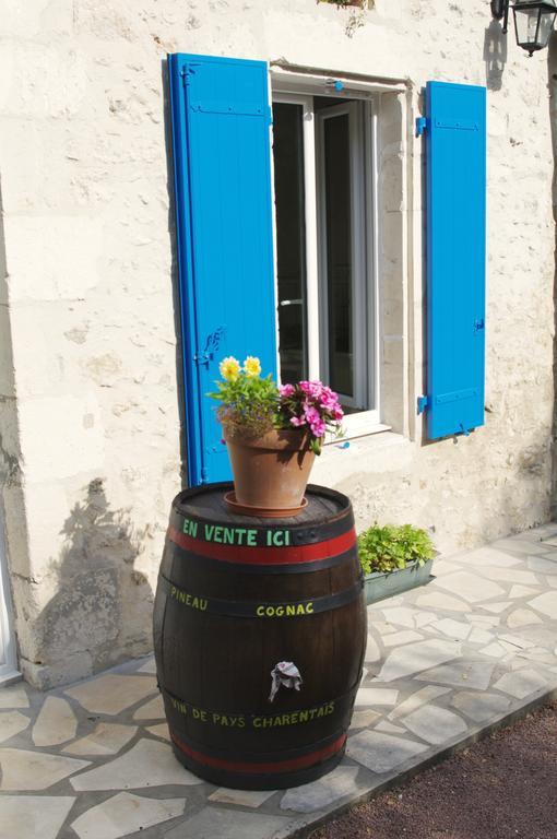 Le Clos Fleuri Hotel Médis Екстериор снимка